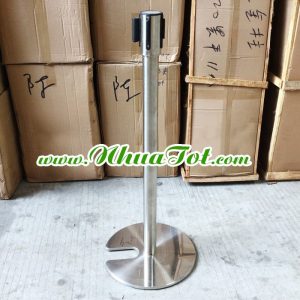 Cột chắn inox đế chữ U